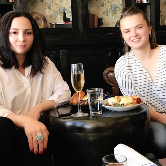 Meet your Posher, Amalia - Picture 3 of 3